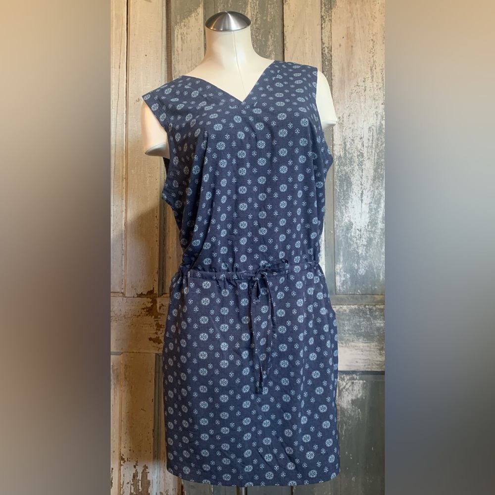 Toad & Co Blue and White drawstring waist dress size L